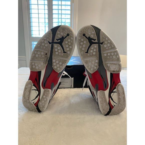 Air Jordan 8 Retro Bugs Bunny main image 4